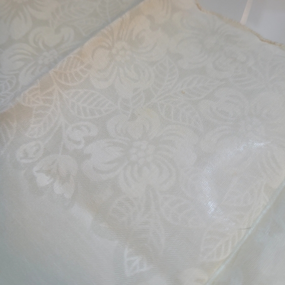 OES Handkerchief - Picture 5 of 5